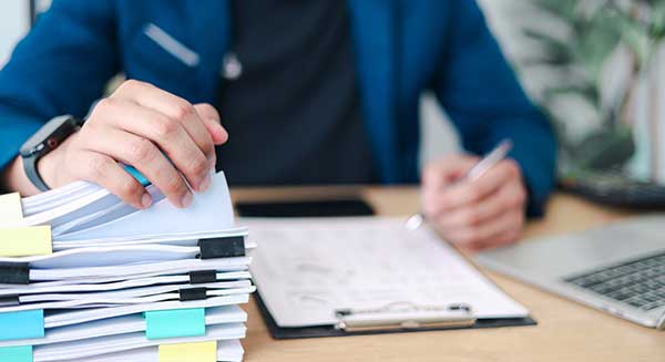 現場〜内業間の情報連携が非効率